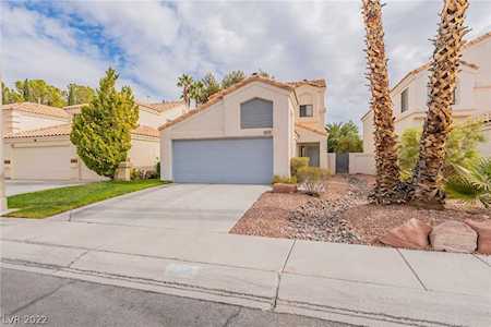 3008 Pelican Beach Dr Las Vegas, NV 89117