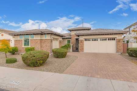 5299 S Joshua Tree Lane Gilbert, AZ 85298