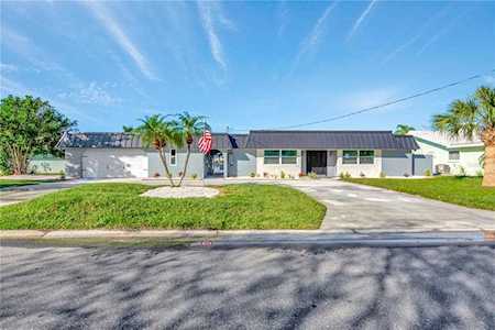 1732 Clearwater Harbor Dr Largo, FL 33770