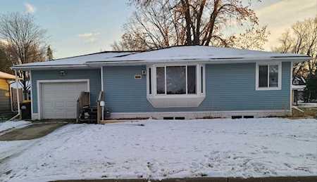 104 4th Street SE New Prague, MN 56071