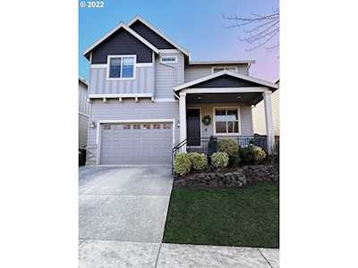 19352 Pease RD Oregon City, OR 97045