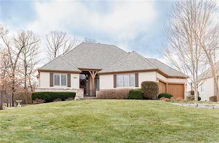 15224 Linden St Leawood, KS 66224