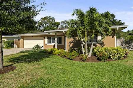 828 James St Dunedin, FL 34698