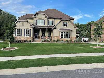 2411 Madeira Circle Waxhaw, NC 28173