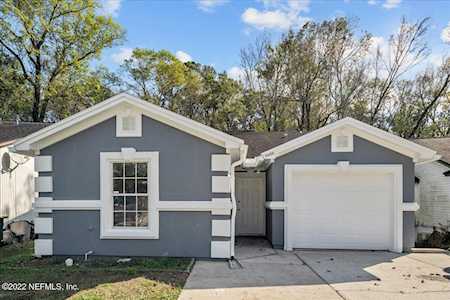 7850 Aquarius CIR S Jacksonville, FL 32216