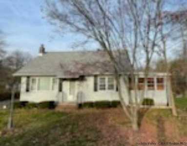 50 Belvedere Lane Saugerties, NY 12477