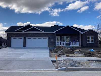 905 Canterbury Ln Bourbonnais, IL 60914