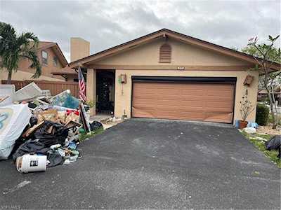 6433 Royal Woods Dr Fort Myers, FL 33908