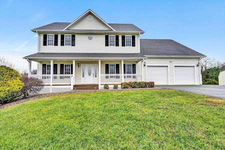 157 Marjorie Fincastle, VA 24090