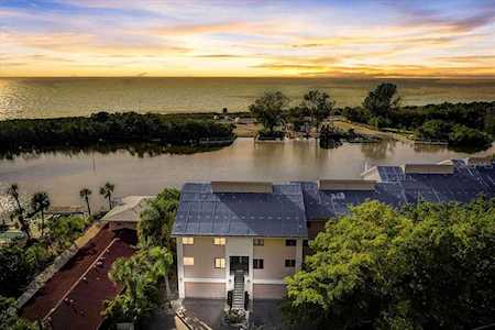 9000 Midnight Pass Rd #1 Sarasota, FL 34242