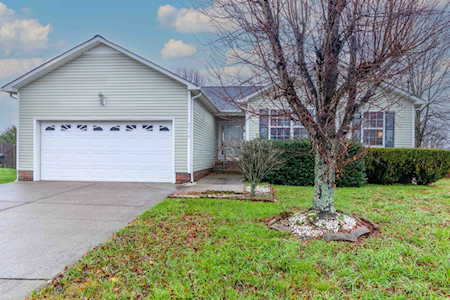 2128 Hollandale Cir Columbia, TN 38401