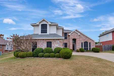 8236 Mount Shasta Circle Fort Worth, TX 76137