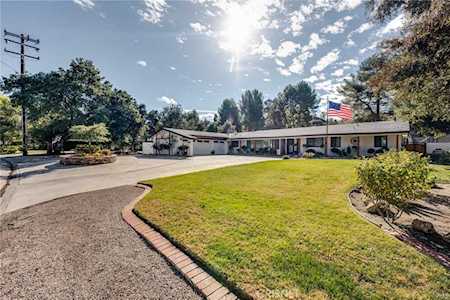 15932 Live Oak Springs Canyon Rd Canyon Country, CA 91387