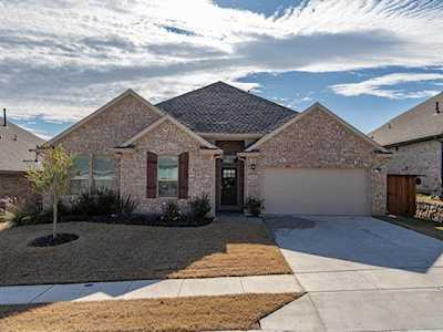 1105 Coralberry Drive Northlake, TX 76226