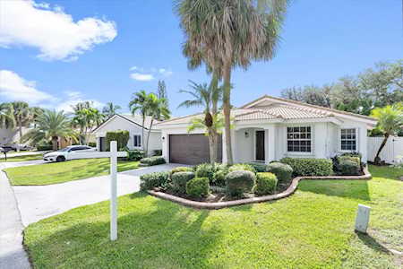 4030 NW 2nd Court Delray Beach, FL 33445