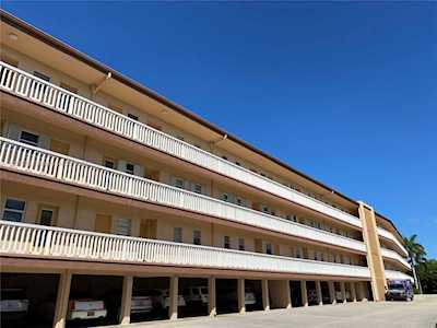 6701 Cypress Rd #204 Plantation, FL 33317