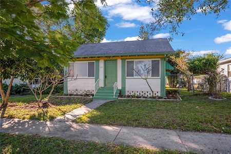 1224 35th Ave N St. Petersburg, FL 33704
