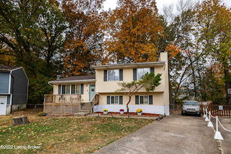 8404 Archwood Ct Louisville, KY 40219