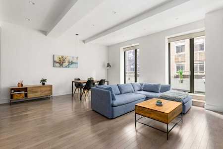 99 John St #1109 New York, NY 10038