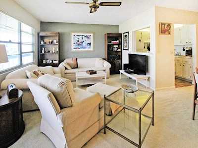 138 Oakridge J #138 Deerfield Beach, FL 33442