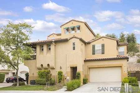 367 Caminito Barcelona Chula Vista, CA 91914