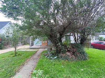 608 Colvin Street Fort Worth, TX 76104