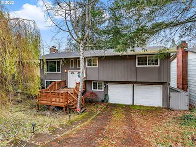 4565 Manzanita ST Eugene, OR 97405