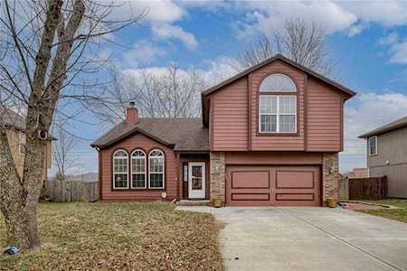 221 NE Dreamweaver Ave Lees Summit, MO 64086