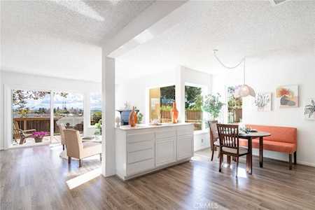 18606 Vallarta Dr Huntington Beach, CA 92646