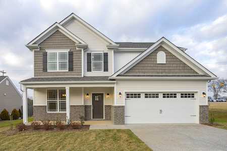 1004 Vanguard Dr Spring Hill, TN 37174