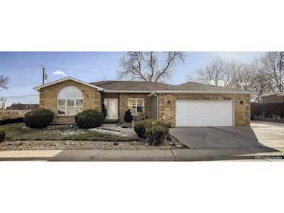 2100 Kristal Way Denver, CO 80221