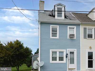 228 Franklin St Delaware City, DE 19706