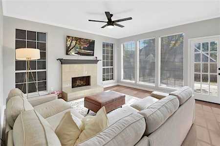 5011 Falcon Hollow Road Mckinney, TX 75072