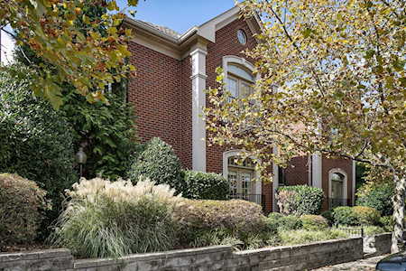 4203 Stammer Pl Nashville, TN 37215