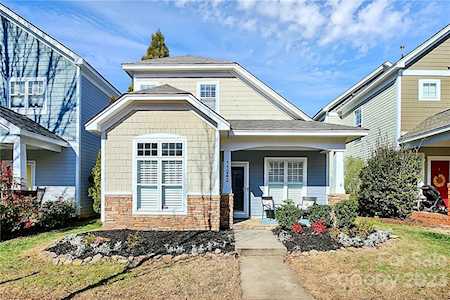 11242 Blue Cedar Ln Charlotte, NC 28277