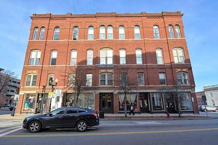 10 Kearney Square #405 Lowell, MA 01852