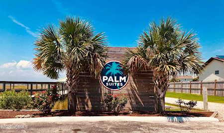 602 W Fort Macon Road Atlantic Beach, NC 28512
