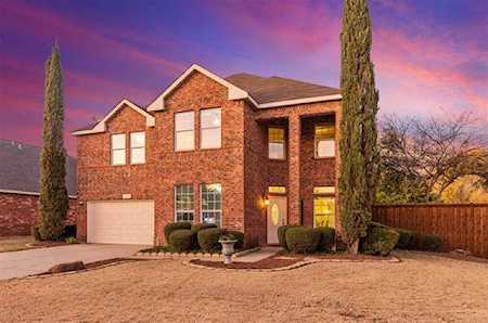 1125 Whispering Trail Circle Lewisville, TX 75067