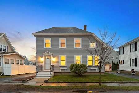 12 Hale Park Ave Beverly, MA 01915