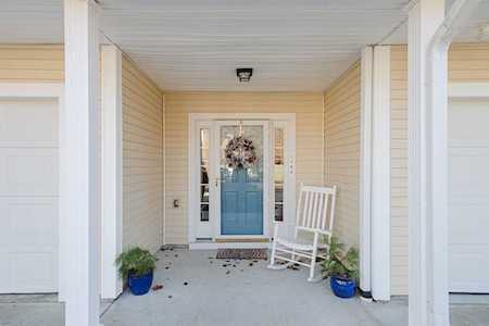 631 East St #I 102 Mansfield, MA 02048