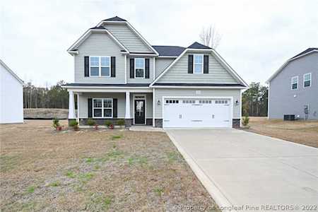 4704 Scenic Pines Dr Hope Mills, NC 28348