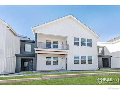 2102 Setting Sun Dr Windsor, CO 80550