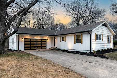 5900 W 85th St Overland Park, KS 66207