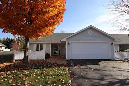 2140 Mitchell St Oshkosh, City of Oshkosh, WI 54901-2184