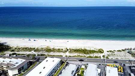 611 Gulf Dr N #D11 Bradenton Beach, FL 34217