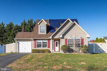 155 Sunset Dr Mount Royal, NJ 08061
