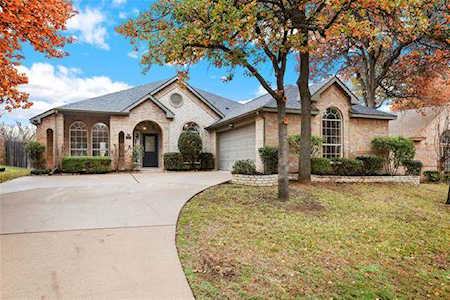 7505 Oak Park Drive North Richland Hills, TX 76182