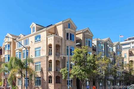2400 5Th Ave #239 San Diego, CA 92101
