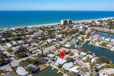 305 Bahia Vista Dr Indian Rocks Beach, FL 33785