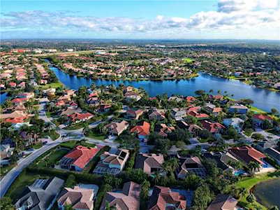 12046 NW 49th Dr Coral Springs, FL 33076